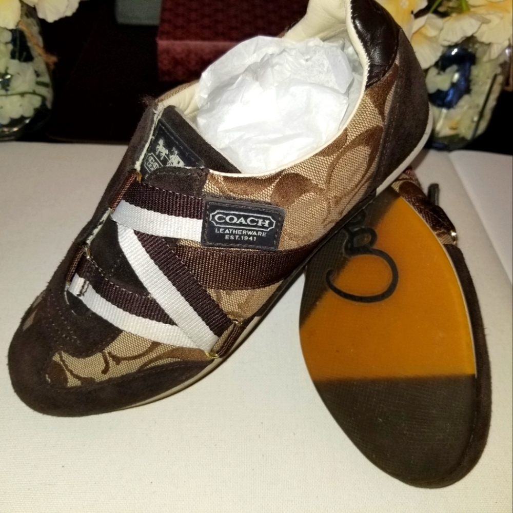 NWOT Coach Juli Signature Sneakers Brown and Tan Suede and Canvas, Size 6.5
